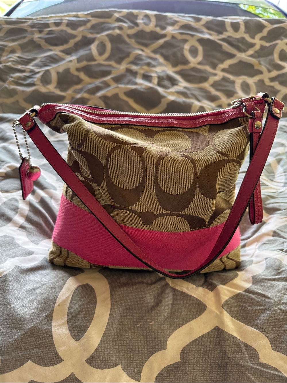 Coach canvas shoulder bag
